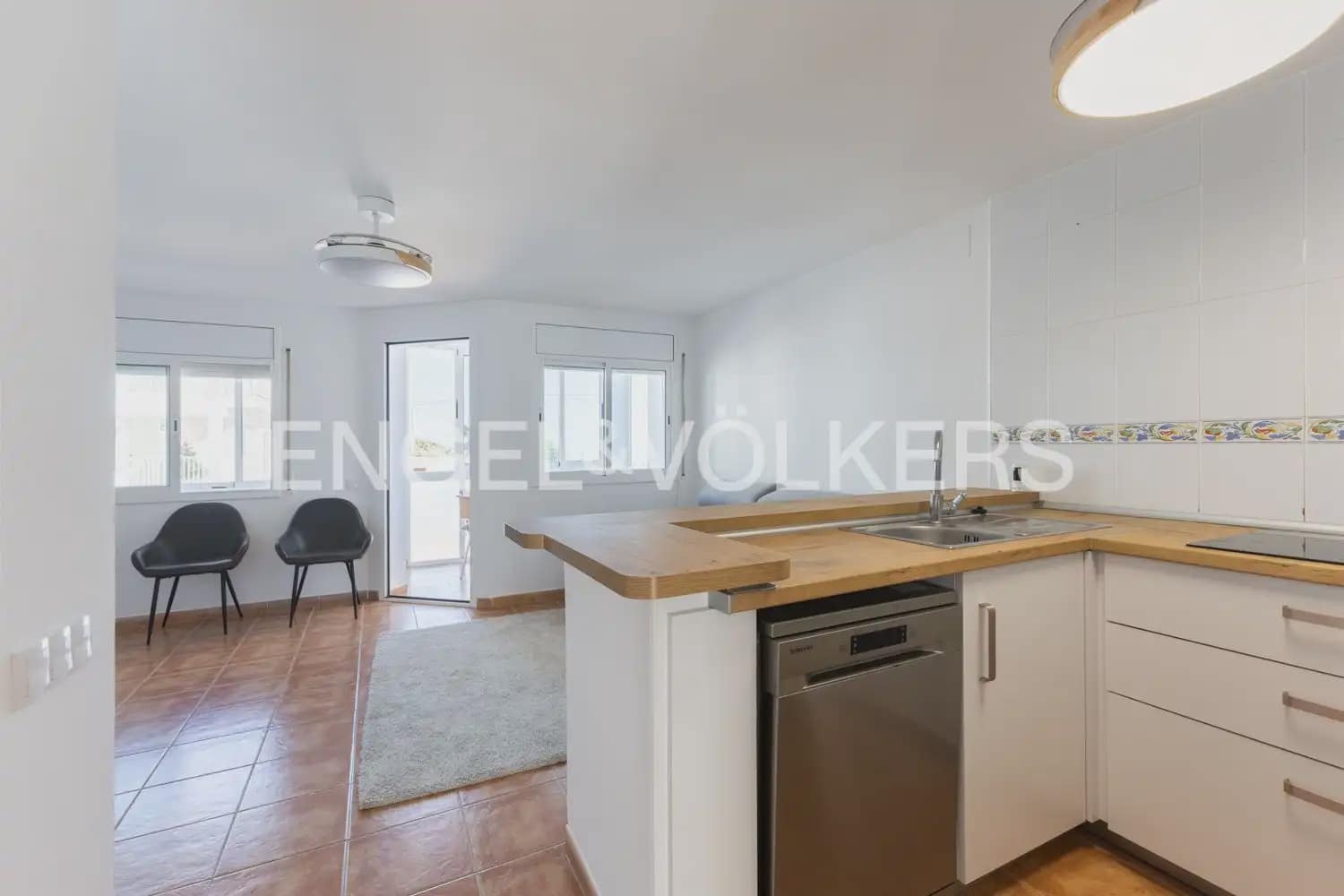 Apartamento de 2 habitaciones en Vinaròs en venta con garaje - 170.000 € (Ref: 9898013)