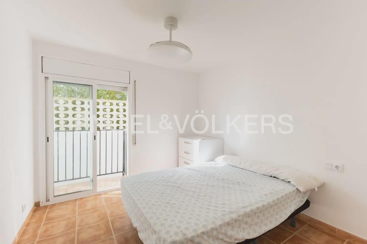 Apartamento de 2 habitaciones en Vinaròs en venta con garaje - 170.000 € (Ref: 9898013)