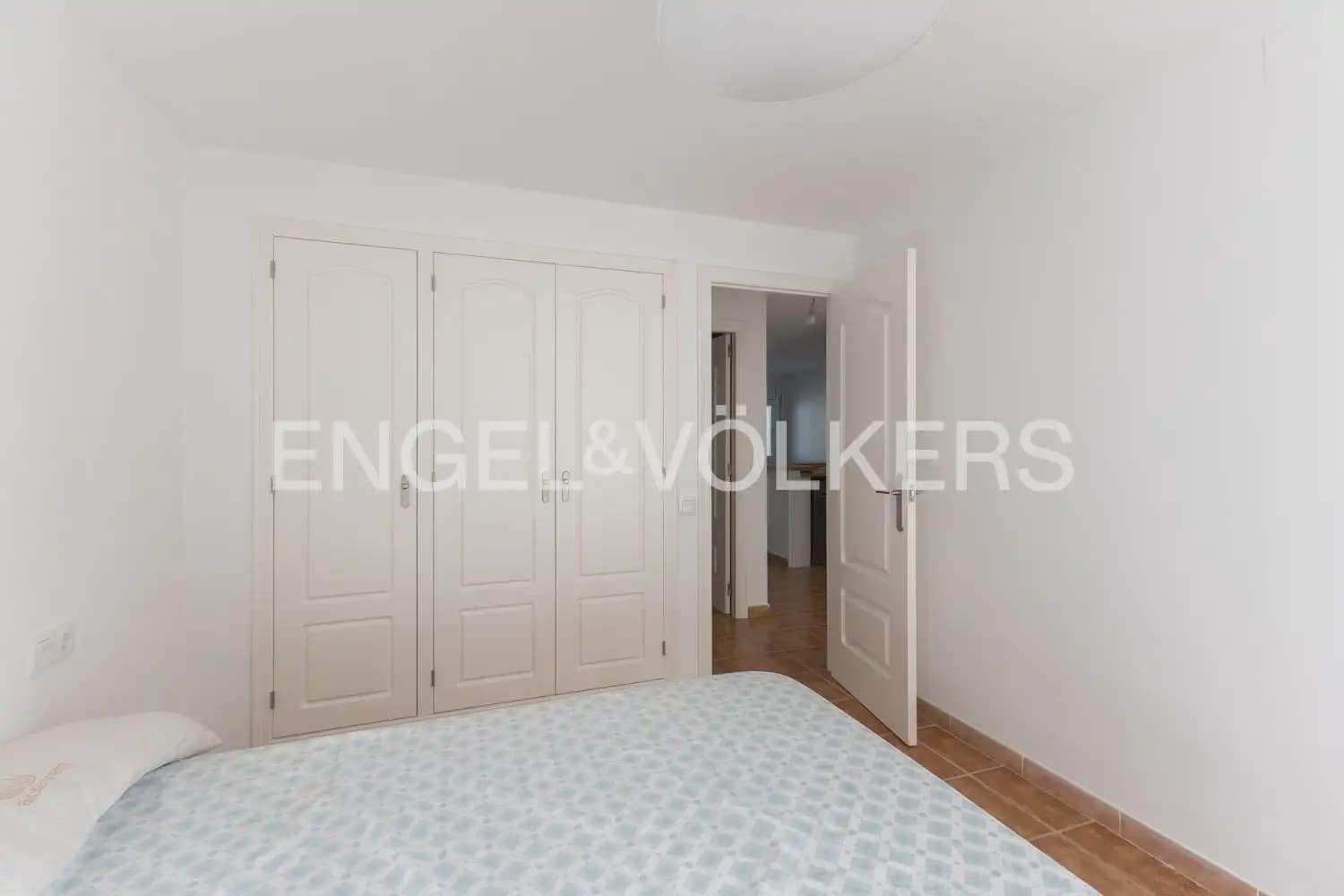 Apartamento de 2 habitaciones en Vinaròs en venta con garaje - 170.000 € (Ref: 9898013)
