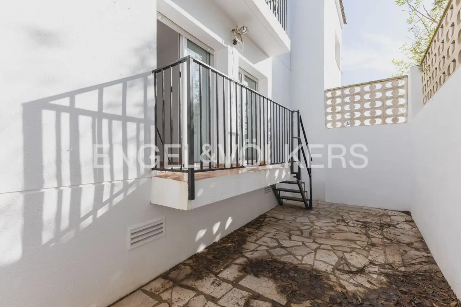 Apartamento de 2 habitaciones en Vinaròs en venta con garaje - 170.000 € (Ref: 9898013)