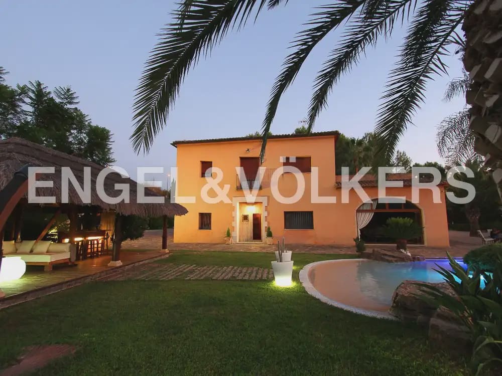 Finca/Casa Rural de 3 habitaciones en Xàtiva en venta con piscina garaje - 649.000 € (Ref: 9898014)