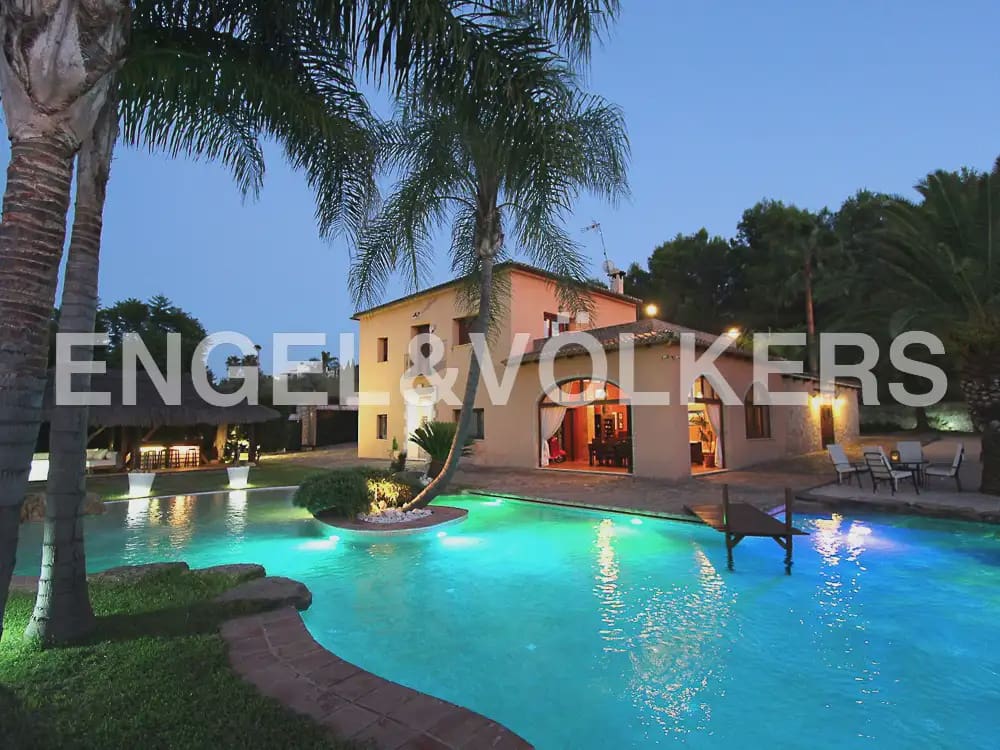 Finca/Casa Rural de 3 habitaciones en Xàtiva en venta con piscina garaje - 649.000 € (Ref: 9898014)