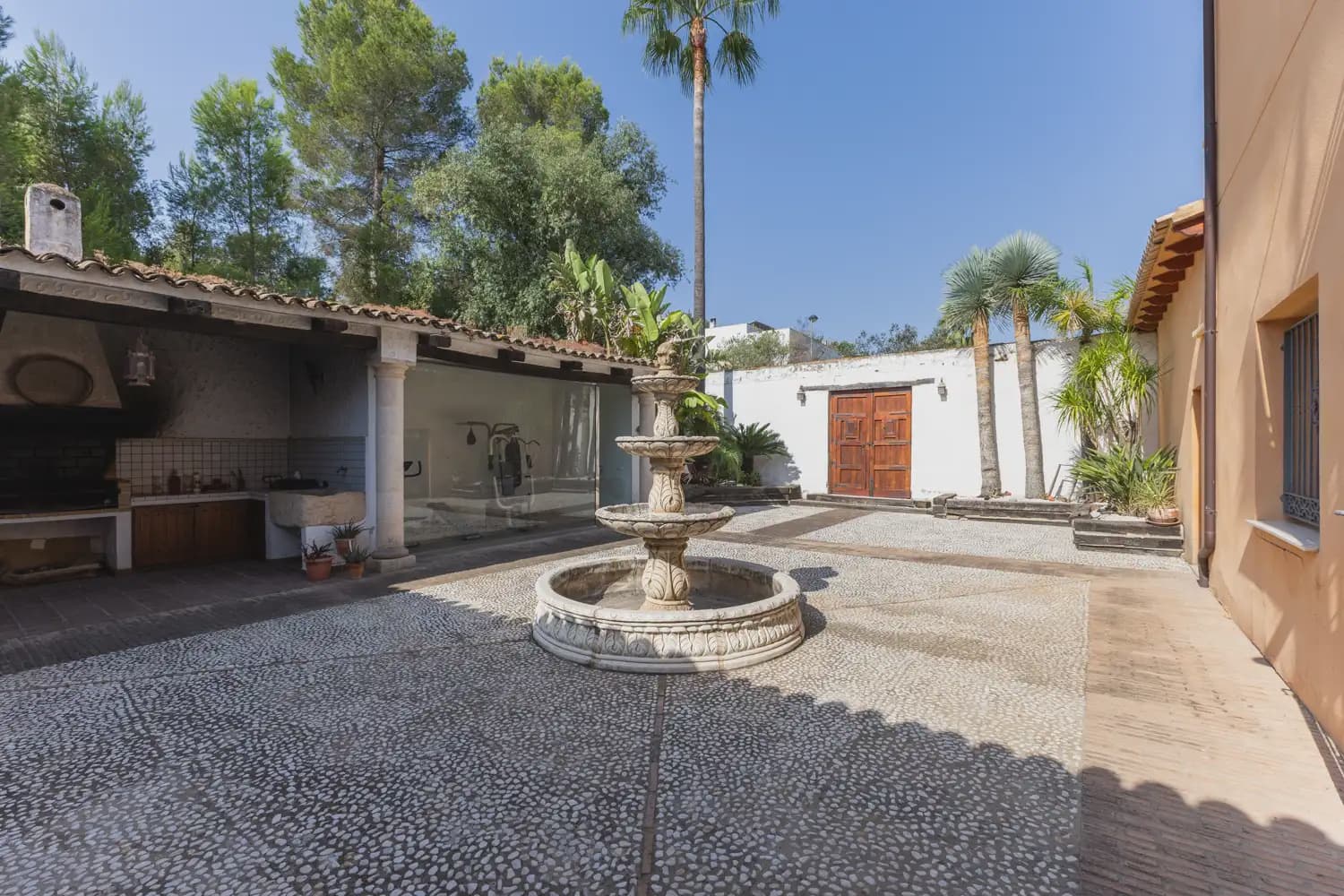 3 bedroom Finca/Country House for sale in Xativa with pool garage - € 649,000 (Ref: 9898014)