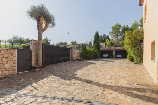 Finca/Casa Rural de 3 habitaciones en Xàtiva en venta con piscina garaje - 649.000 € (Ref: 9898014)