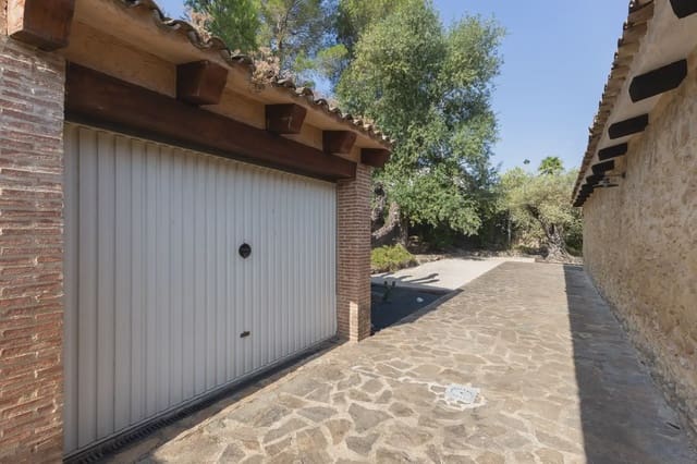 Finca/Casa Rural de 3 habitaciones en Xàtiva en venta con piscina garaje - 649.000 € (Ref: 9898014)
