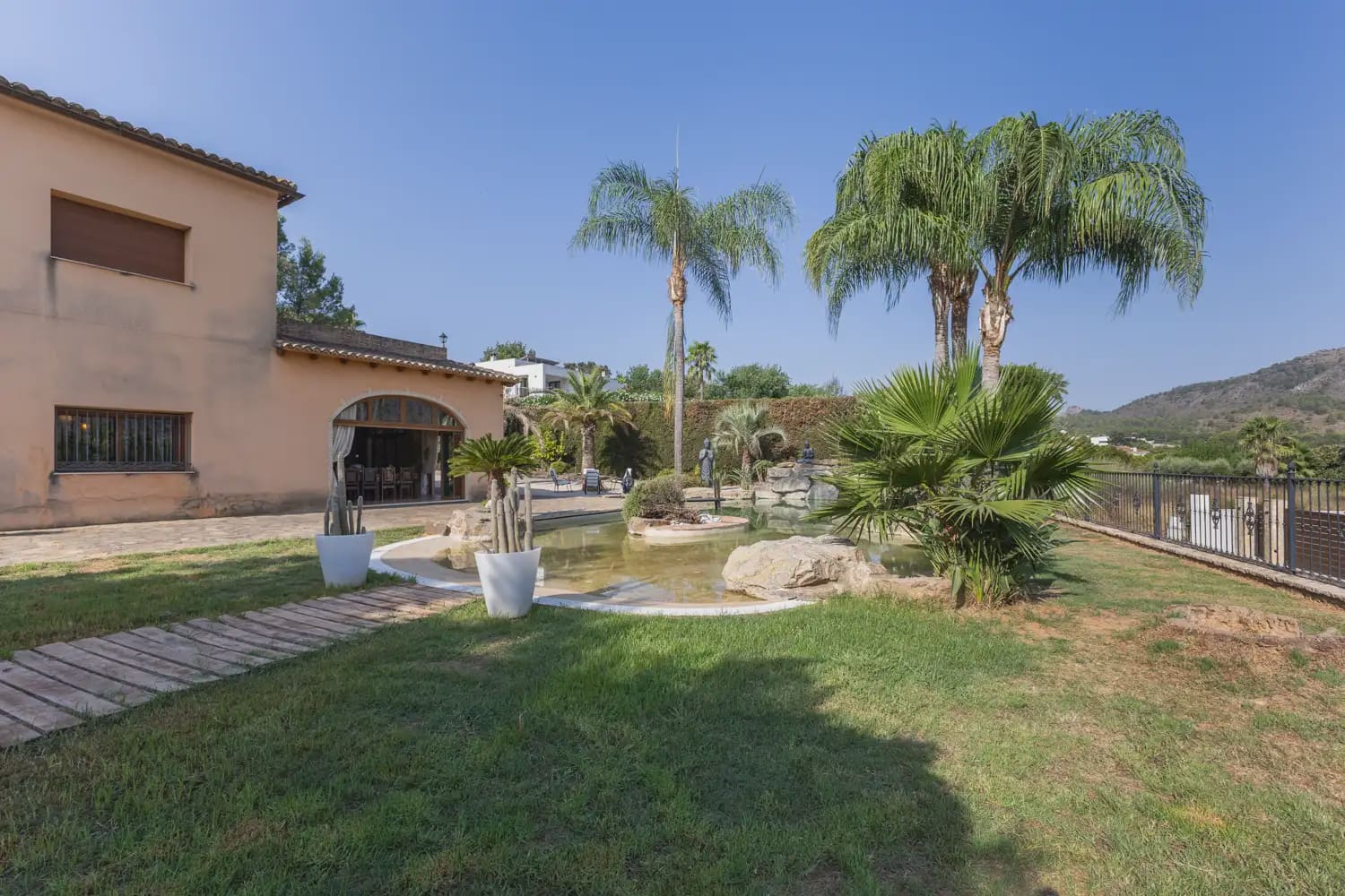 3 bedroom Finca/Country House for sale in Xativa with pool garage - € 649,000 (Ref: 9898014)