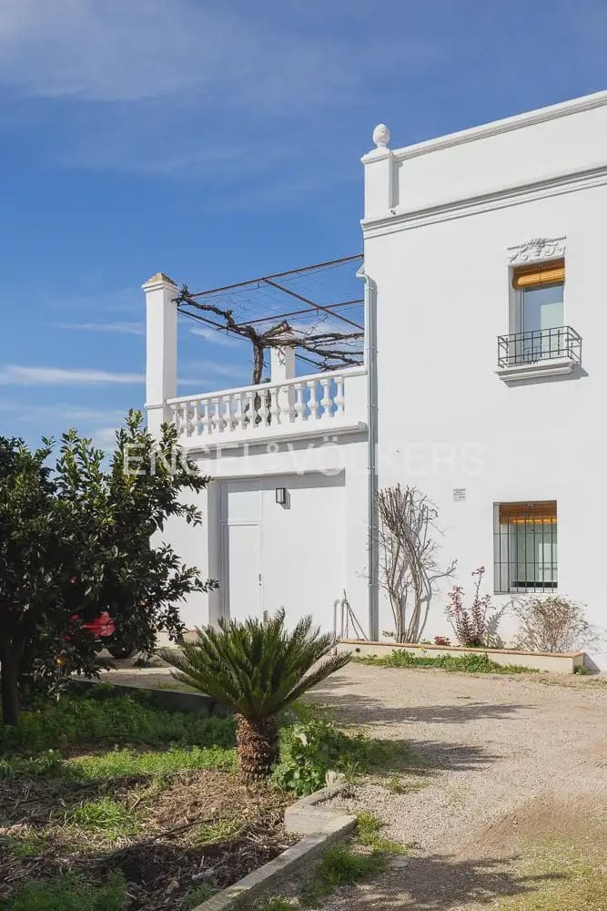 4 bedroom Finca/Country House for sale in Carcaixent with pool garage - € 580,000 (Ref: 9898015)