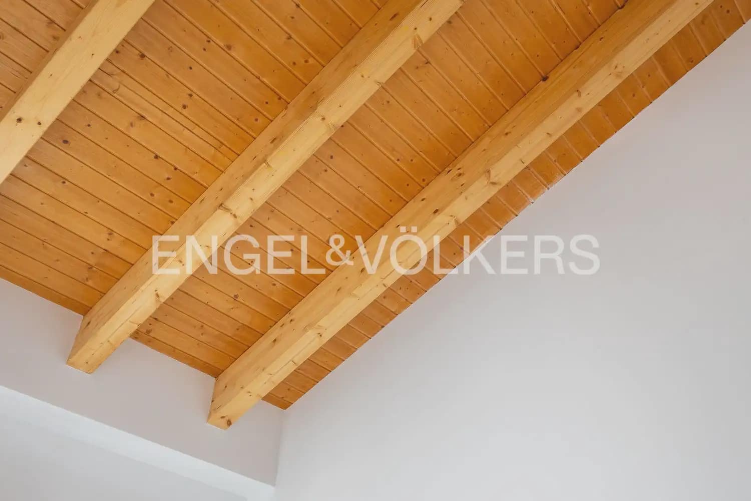 4 bedroom Finca/Country House for sale in Carcaixent with pool garage - € 580,000 (Ref: 9898015)