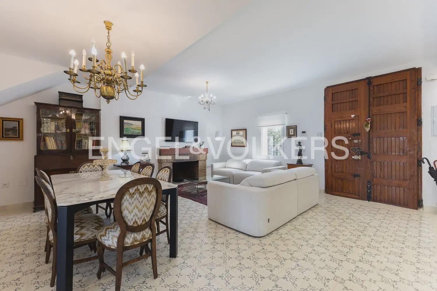 4 bedroom Finca/Country House for sale in Carcaixent with pool garage - € 580,000 (Ref: 9898015)