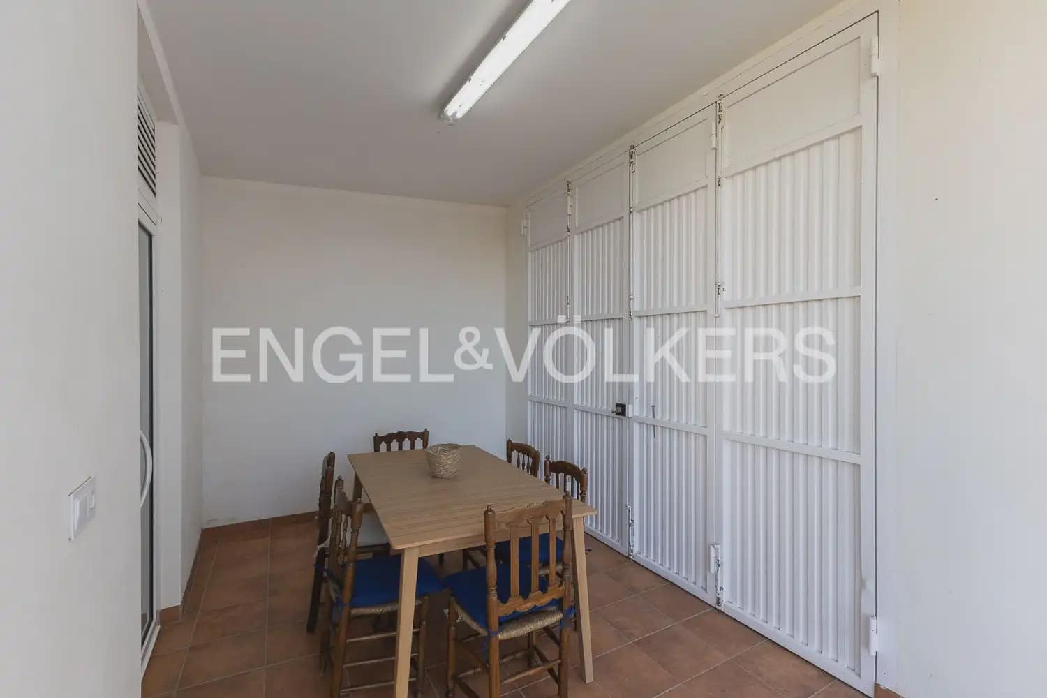 4 bedroom Finca/Country House for sale in Carcaixent with pool garage - € 580,000 (Ref: 9898015)