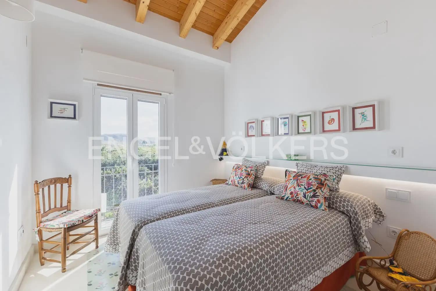 4 bedroom Finca/Country House for sale in Carcaixent with pool garage - € 580,000 (Ref: 9898015)