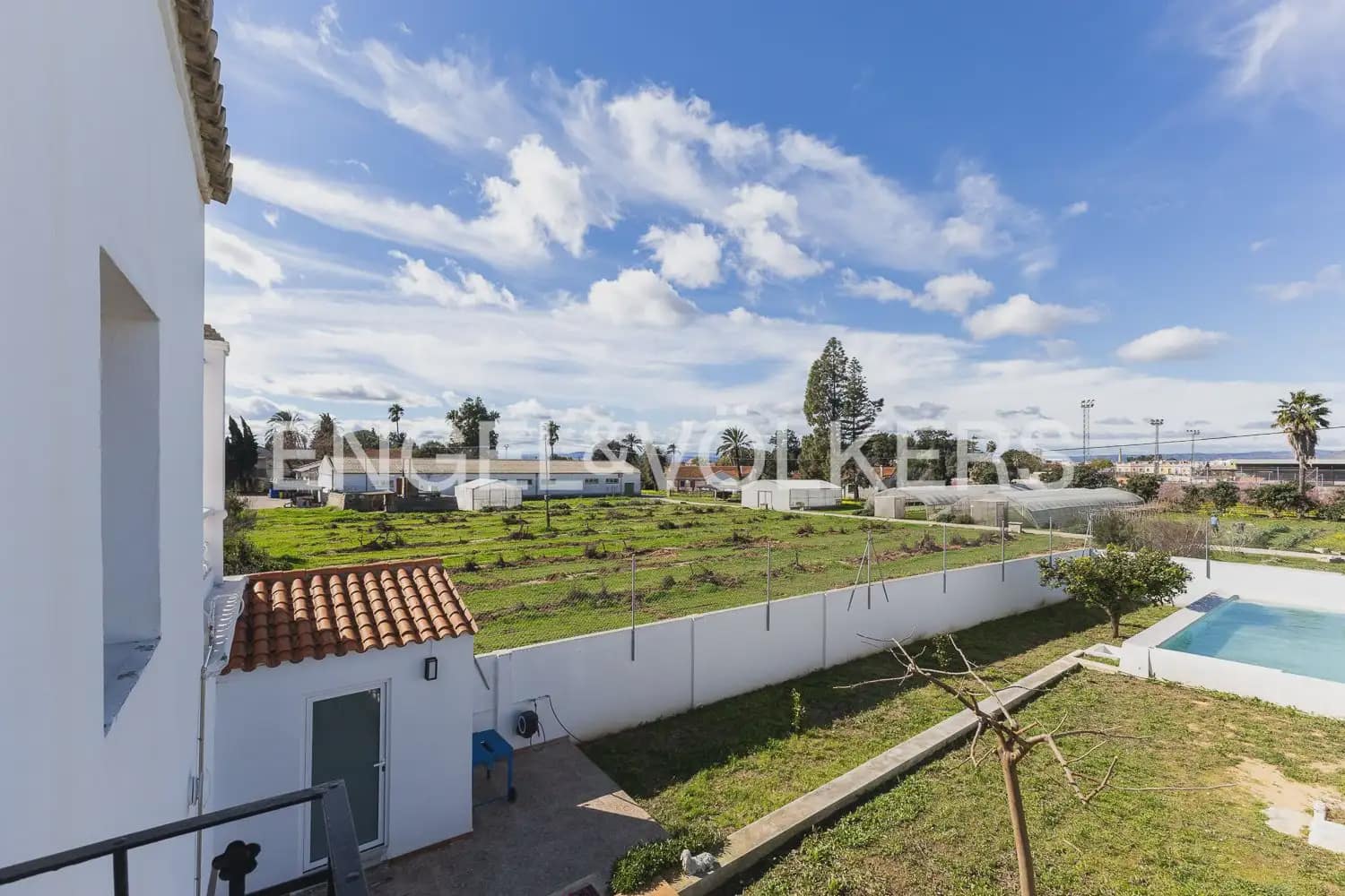 4 bedroom Finca/Country House for sale in Carcaixent with pool garage - € 580,000 (Ref: 9898015)