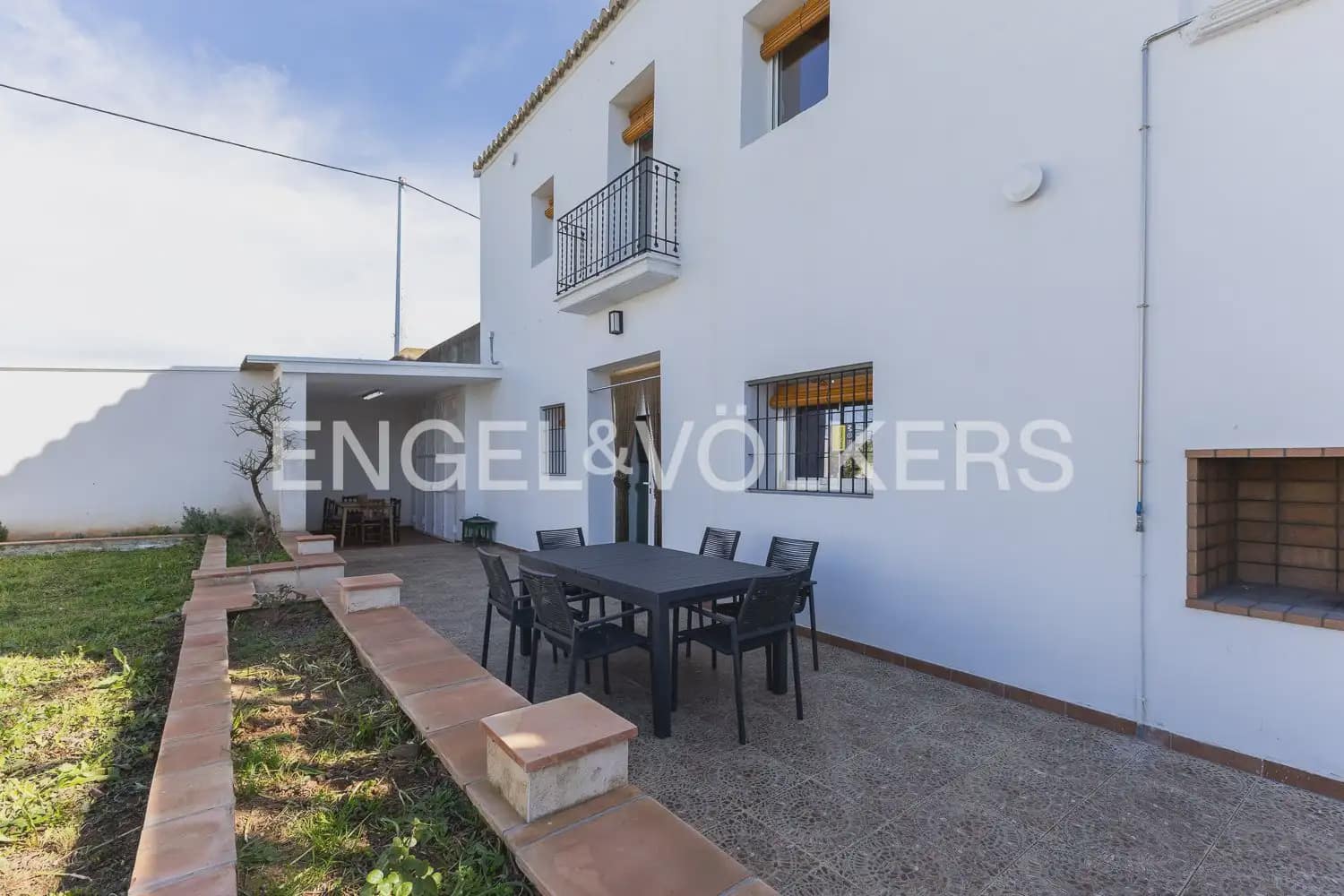4 bedroom Finca/Country House for sale in Carcaixent with pool garage - € 580,000 (Ref: 9898015)