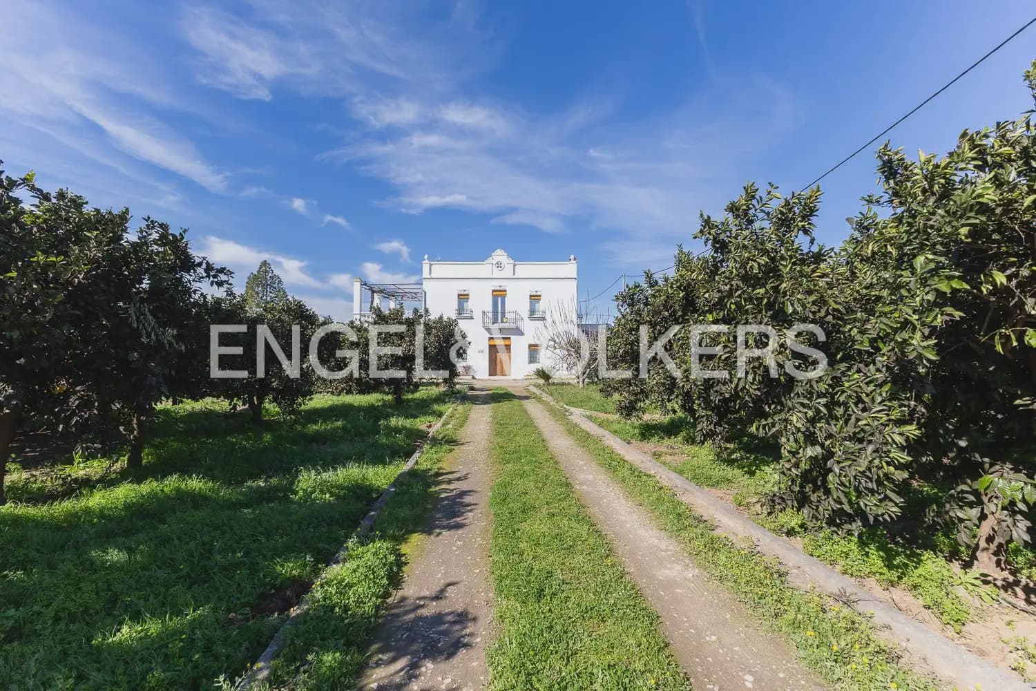 4 bedroom Finca/Country House for sale in Carcaixent with pool garage - € 580,000 (Ref: 9898015)