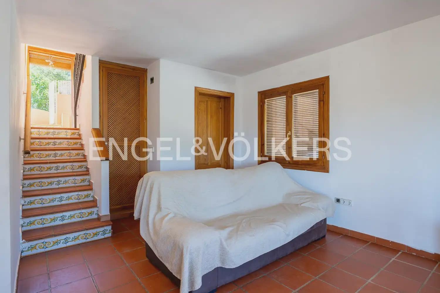 12 slaapkamer Halfvrijstaande villa te koop in Jalon / Xalo met zwembad garage - € 895.000 (Ref: 9898016)