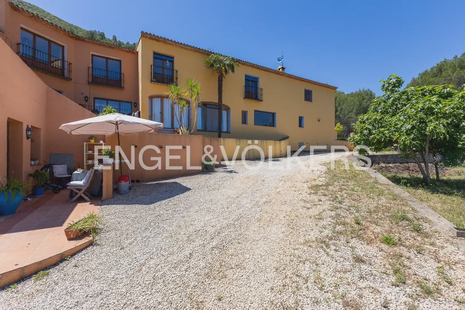 12 slaapkamer Halfvrijstaande villa te koop in Jalon / Xalo met zwembad garage - € 895.000 (Ref: 9898016)