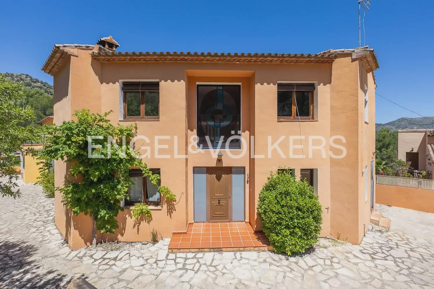 12 slaapkamer Halfvrijstaande villa te koop in Jalon / Xalo met zwembad garage - € 895.000 (Ref: 9898016)