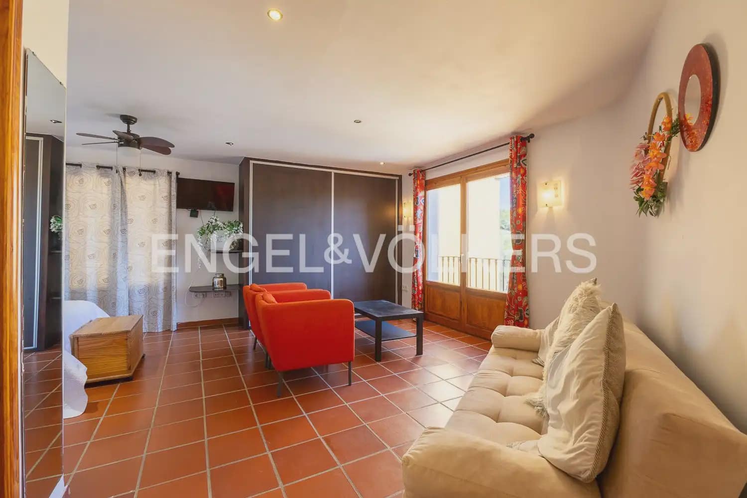 12 slaapkamer Halfvrijstaande villa te koop in Jalon / Xalo met zwembad garage - € 895.000 (Ref: 9898016)