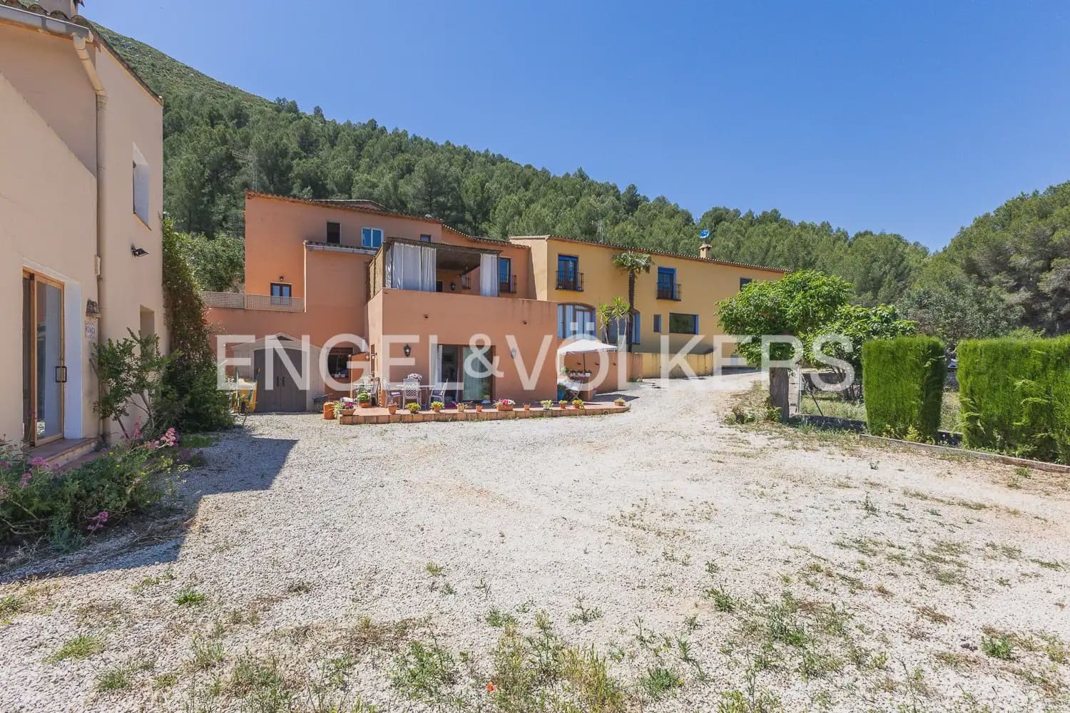 12 slaapkamer Halfvrijstaande villa te koop in Jalon / Xalo met zwembad garage - € 895.000 (Ref: 9898016)