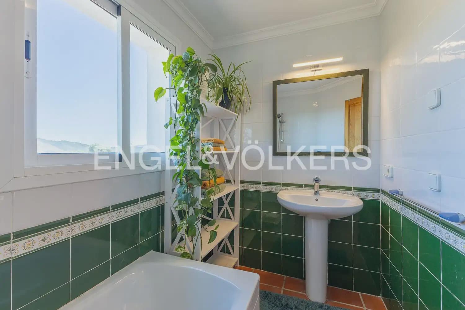 12 slaapkamer Halfvrijstaande villa te koop in Jalon / Xalo met zwembad garage - € 895.000 (Ref: 9898016)