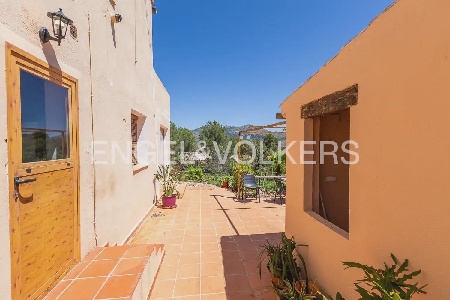12 slaapkamer Halfvrijstaande villa te koop in Jalon / Xalo met zwembad garage - € 895.000 (Ref: 9898016)