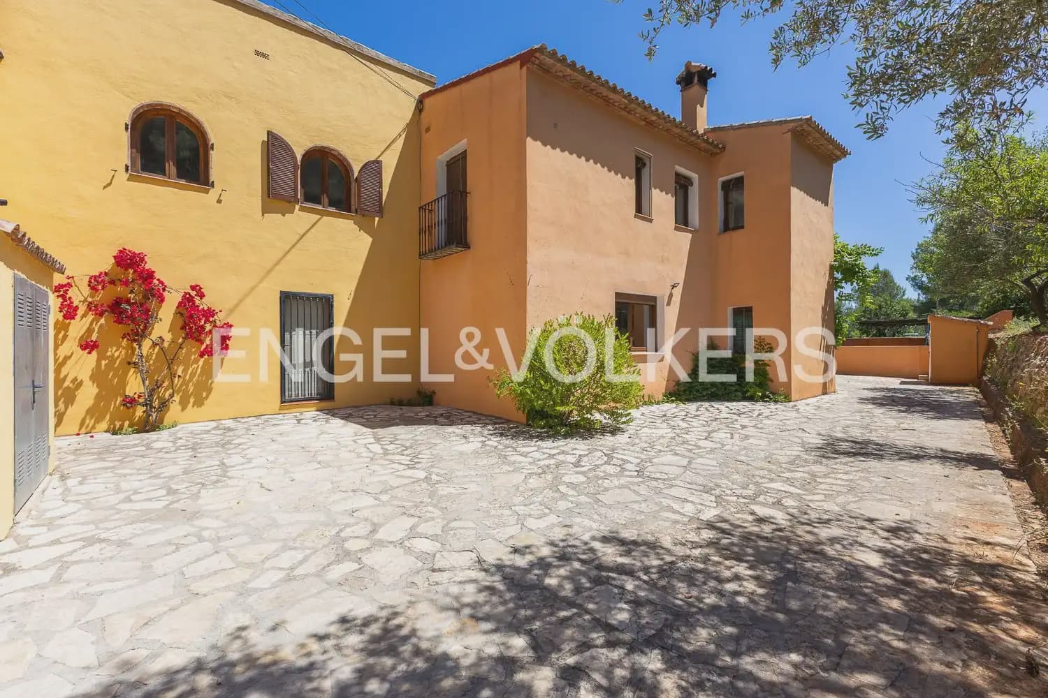 12 slaapkamer Halfvrijstaande villa te koop in Jalon / Xalo met zwembad garage - € 895.000 (Ref: 9898016)