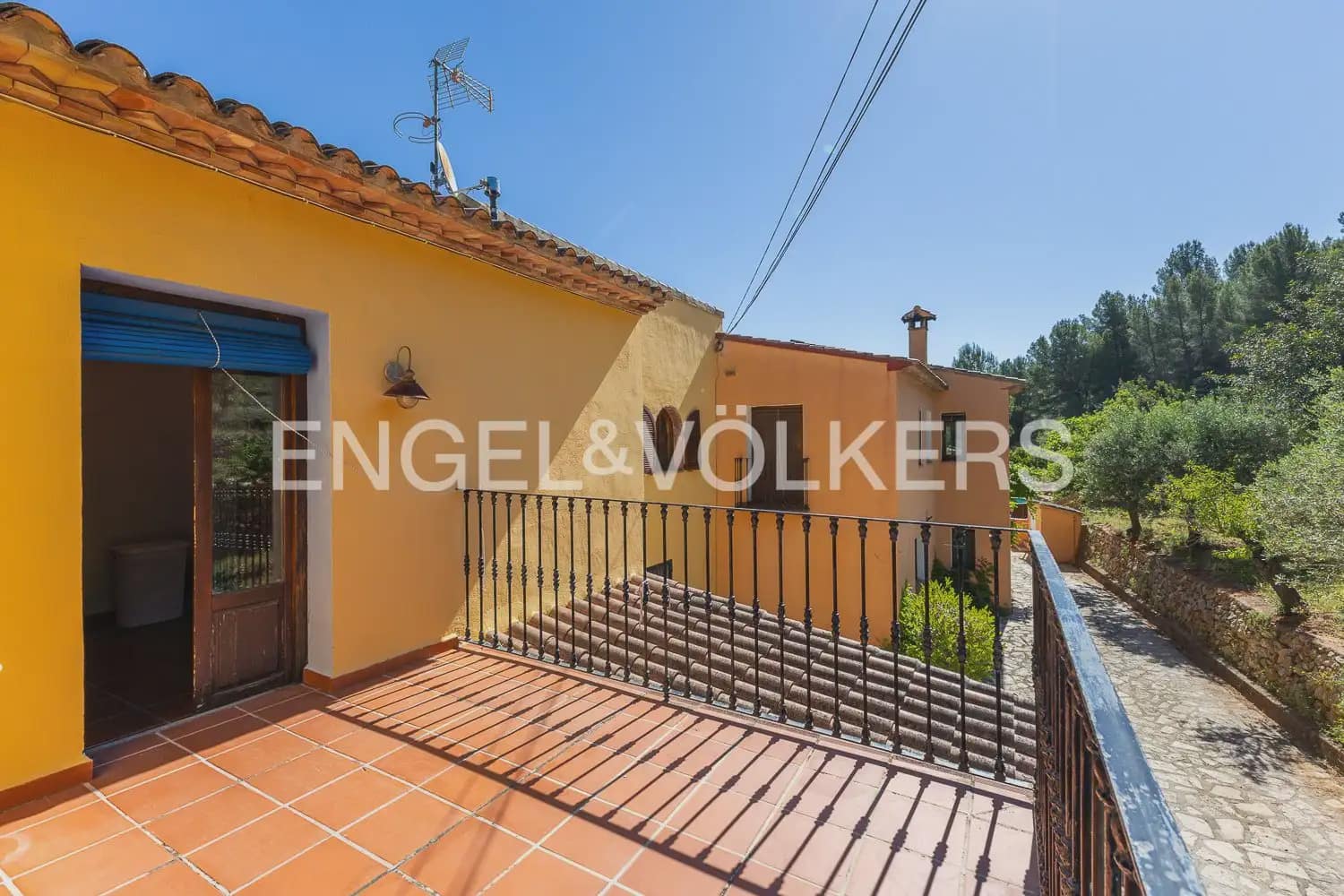 12 slaapkamer Halfvrijstaande villa te koop in Jalon / Xalo met zwembad garage - € 895.000 (Ref: 9898016)