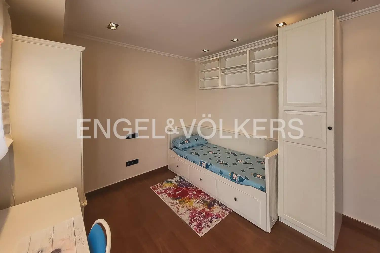 3 quarto Penthouse para arrendar em Valencia cidade - 3 500 € (Ref: 9898017)