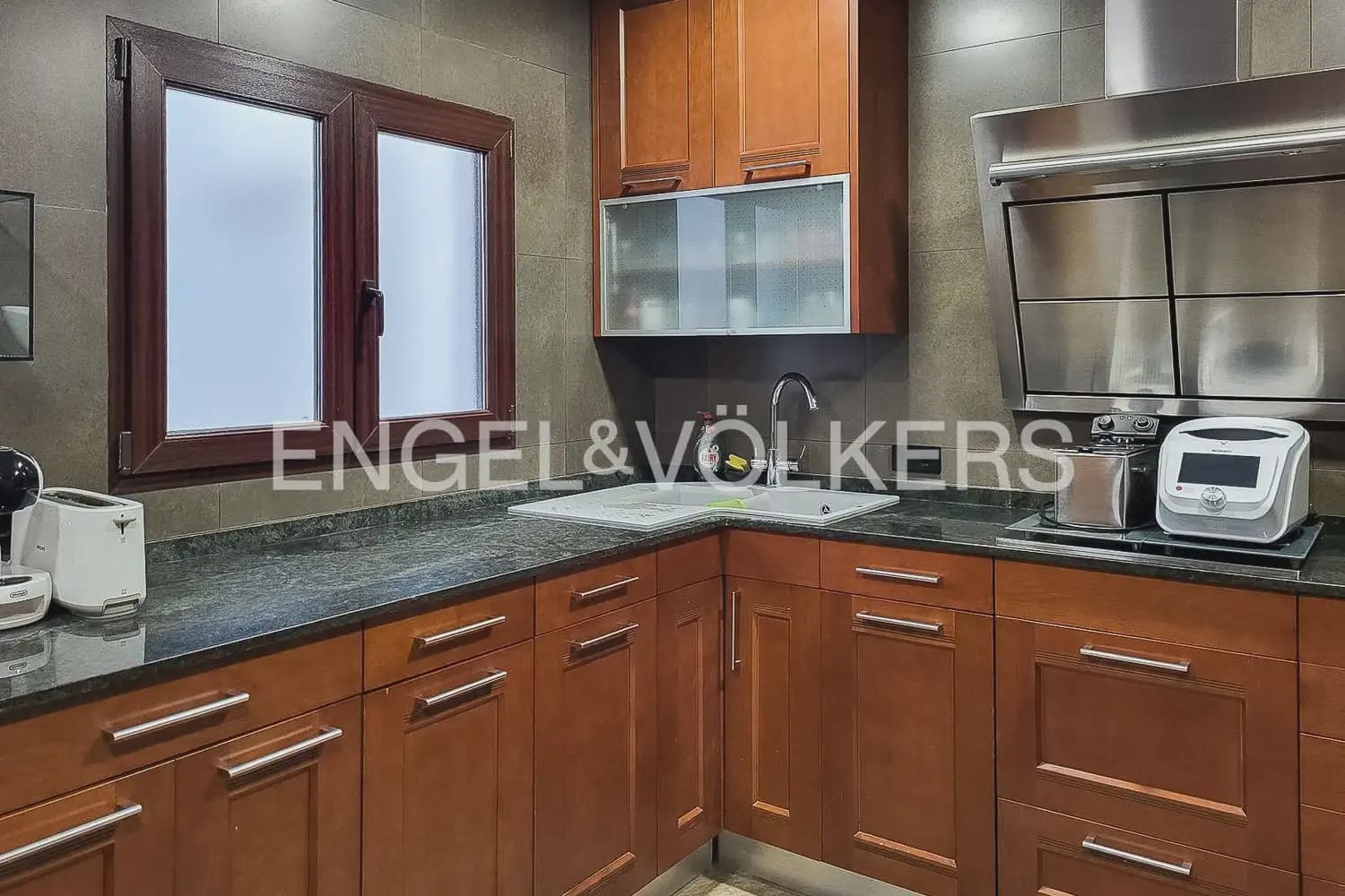 3 quarto Penthouse para arrendar em Valencia cidade - 3 500 € (Ref: 9898017)