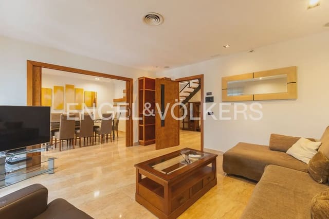 3 makuuhuone Kattohuoneisto vuokrattavana paikassa Sant Francesc, Valencia kaupunki - 3 700 € (Ref: 9898017)