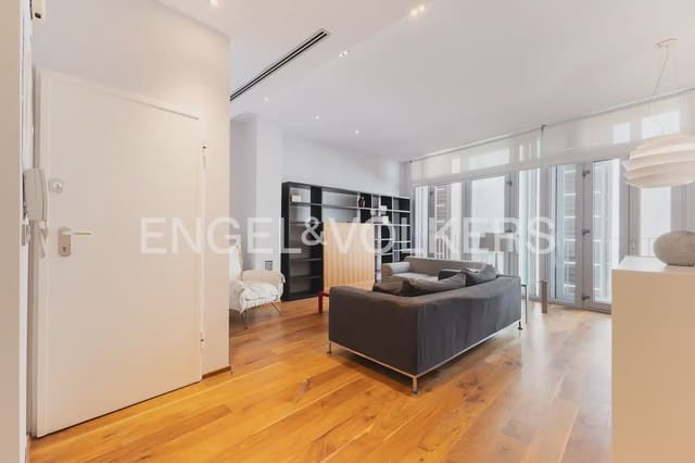 2 makuuhuone Kattohuoneisto vuokrattavana paikassa Sant Francesc, Valencia kaupunki - 2 600 € (Ref: 9898018)