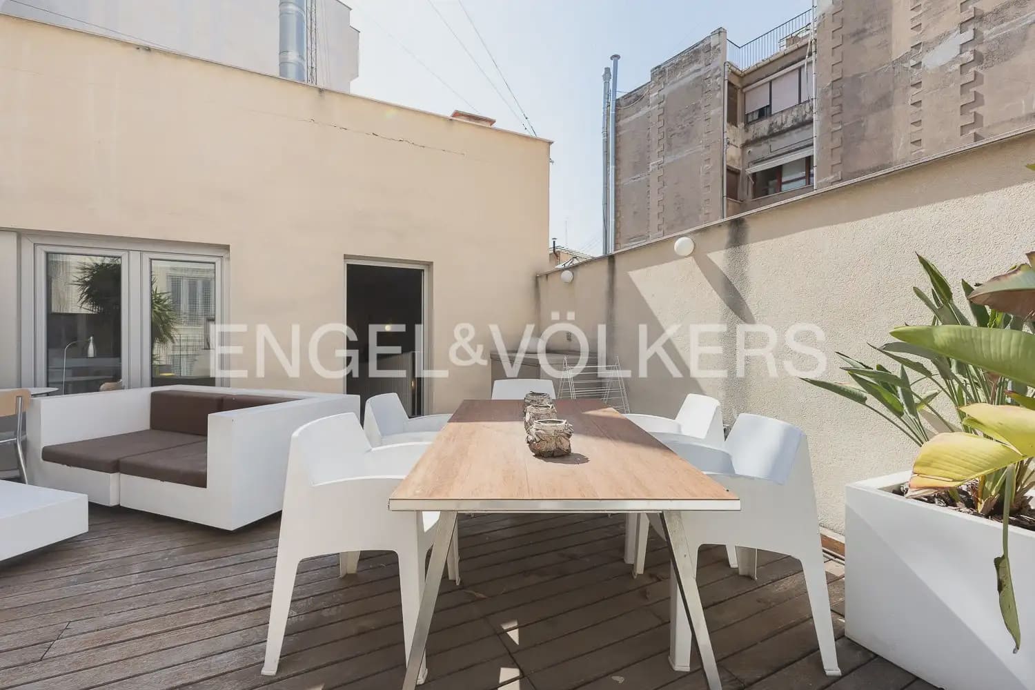 2 soveværelse Penthouse til leje i Valencia by - € 2.600 (Ref: 9898018)