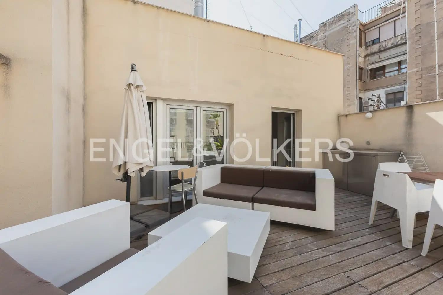 2 soveværelse Penthouse til leje i Valencia by - € 2.600 (Ref: 9898018)