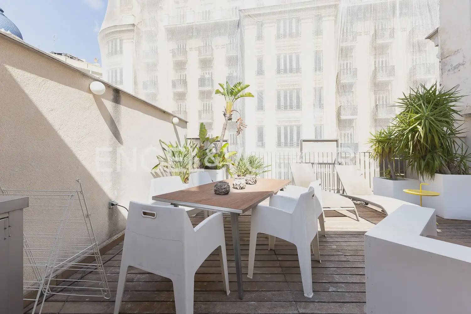 2 soveværelse Penthouse til leje i Valencia by - € 2.600 (Ref: 9898018)