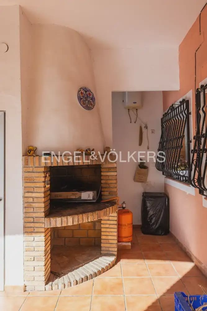 5 bedroom Townhouse for sale in Rafelguaraf with pool garage - € 215,000 (Ref: 9898019)