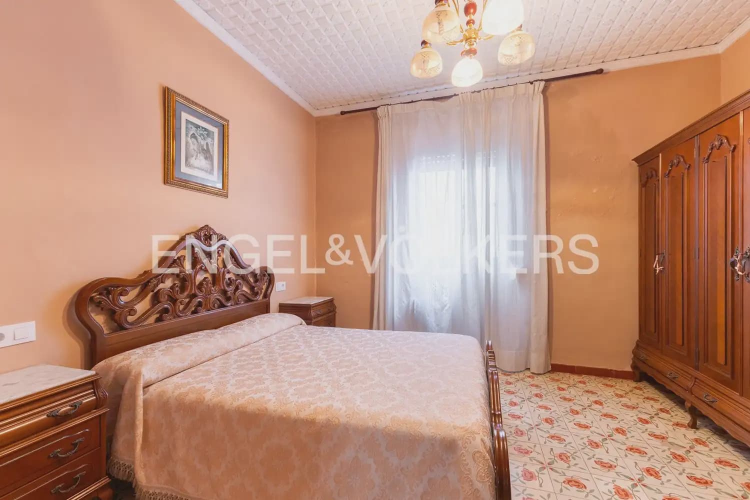 5 bedroom Townhouse for sale in Rafelguaraf with pool garage - € 215,000 (Ref: 9898019)