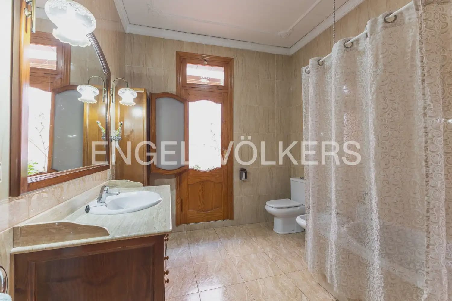 5 bedroom Townhouse for sale in Rafelguaraf with pool garage - € 215,000 (Ref: 9898019)