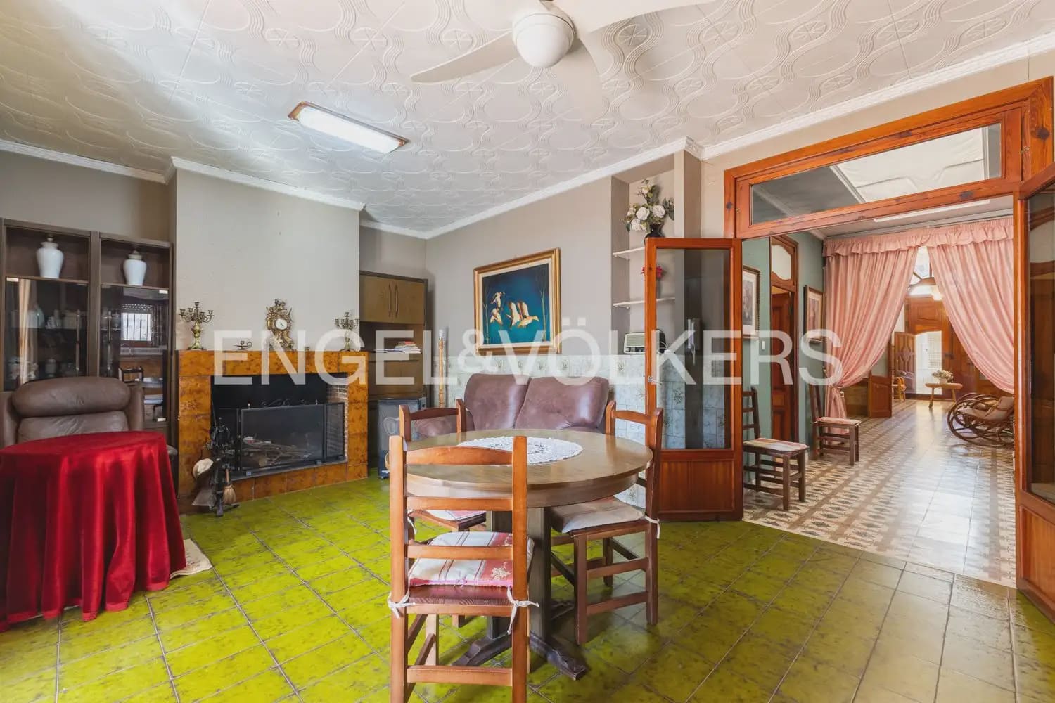 5 bedroom Townhouse for sale in Rafelguaraf with pool garage - € 215,000 (Ref: 9898019)