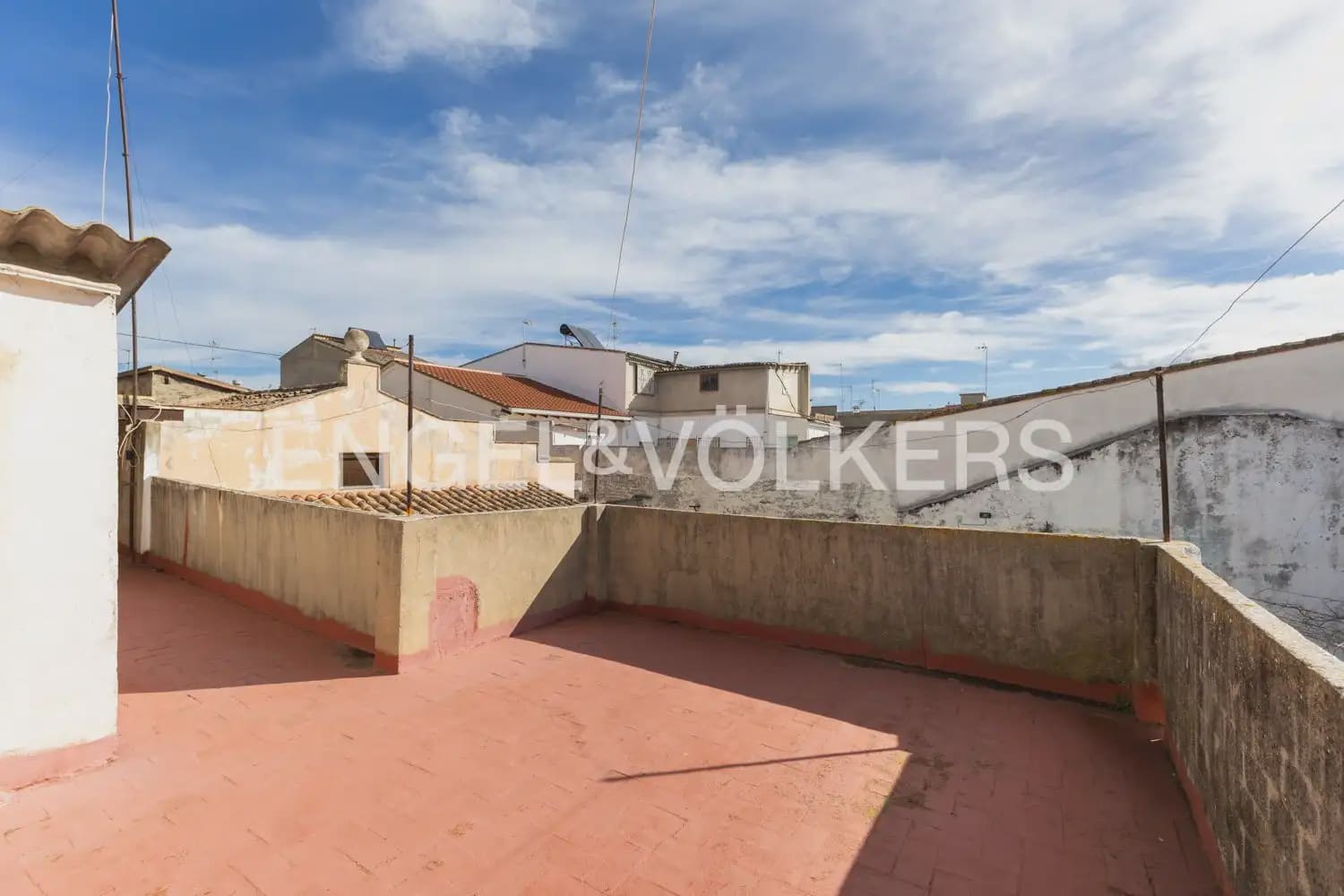5 bedroom Townhouse for sale in Rafelguaraf with pool garage - € 215,000 (Ref: 9898019)