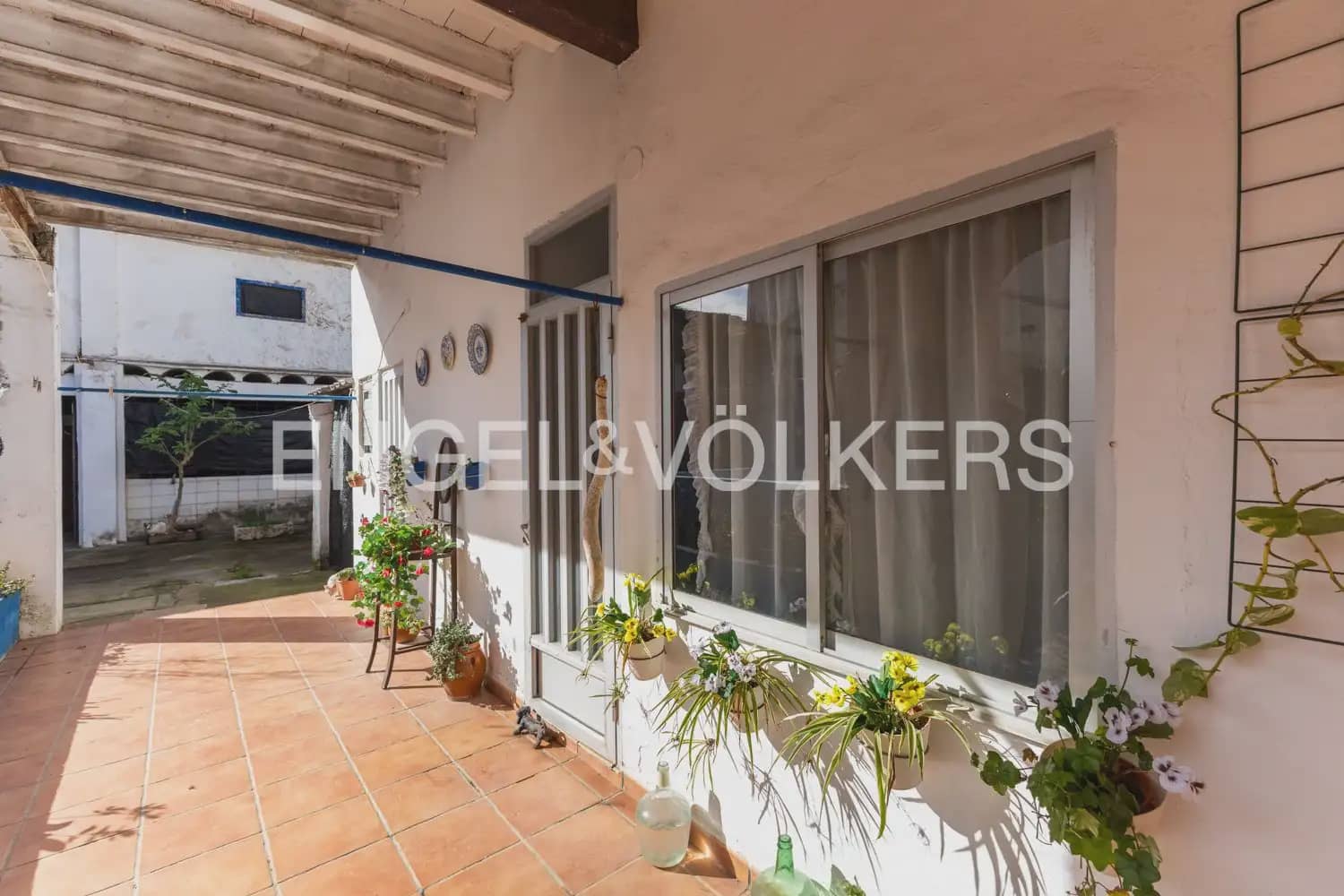 5 bedroom Townhouse for sale in Rafelguaraf with pool garage - € 215,000 (Ref: 9898019)