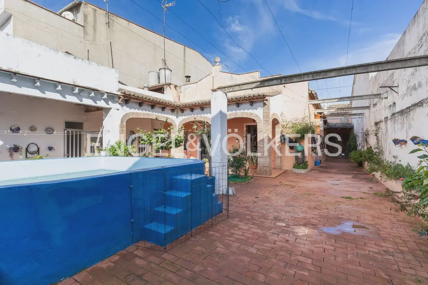 5 bedroom Townhouse for sale in Rafelguaraf with pool garage - € 215,000 (Ref: 9898019)