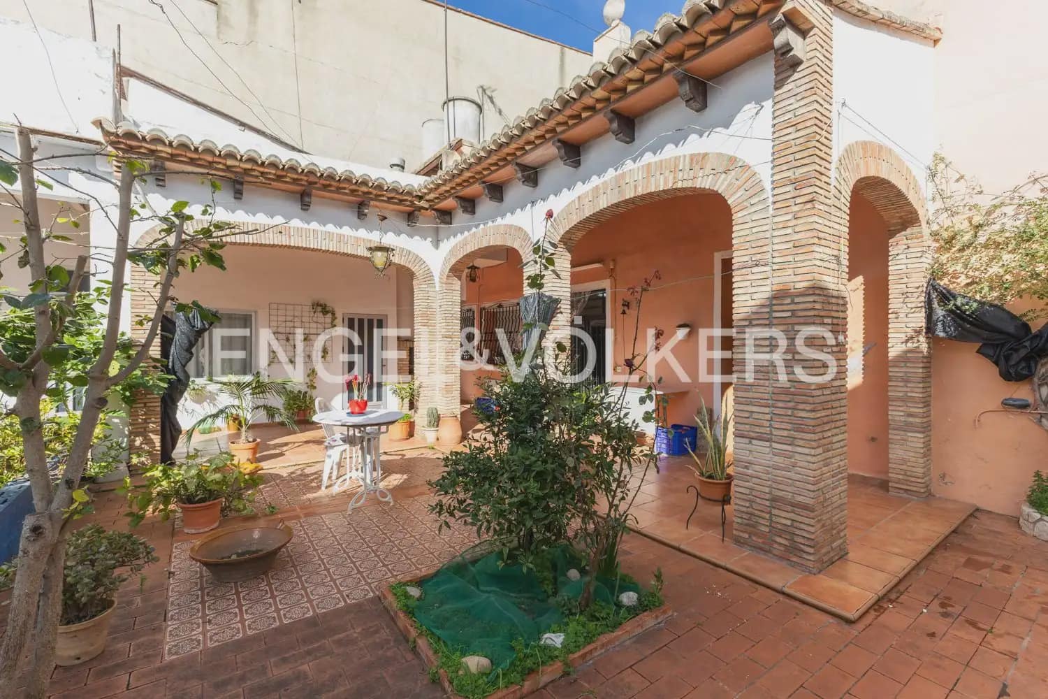 5 bedroom Townhouse for sale in Rafelguaraf with pool garage - € 215,000 (Ref: 9898019)