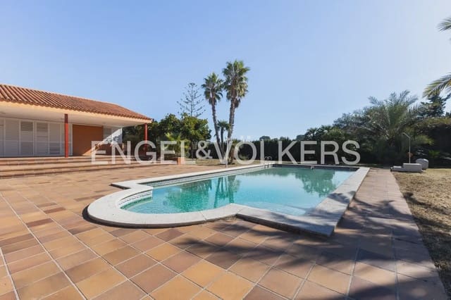 12 bedroom Villa for sale in Benicarló with pool garage - € 875,000 (Ref: 9898020)