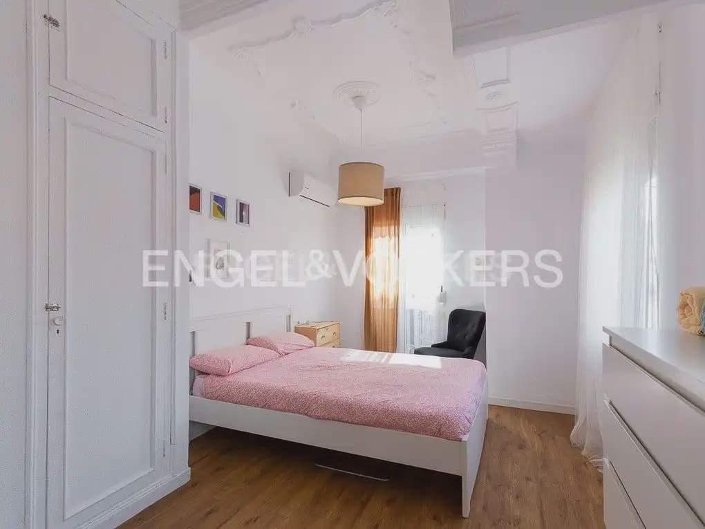 Appartement de 2 chambres à louer à Valence ville - 1 600 € (Ref: 9898022)
