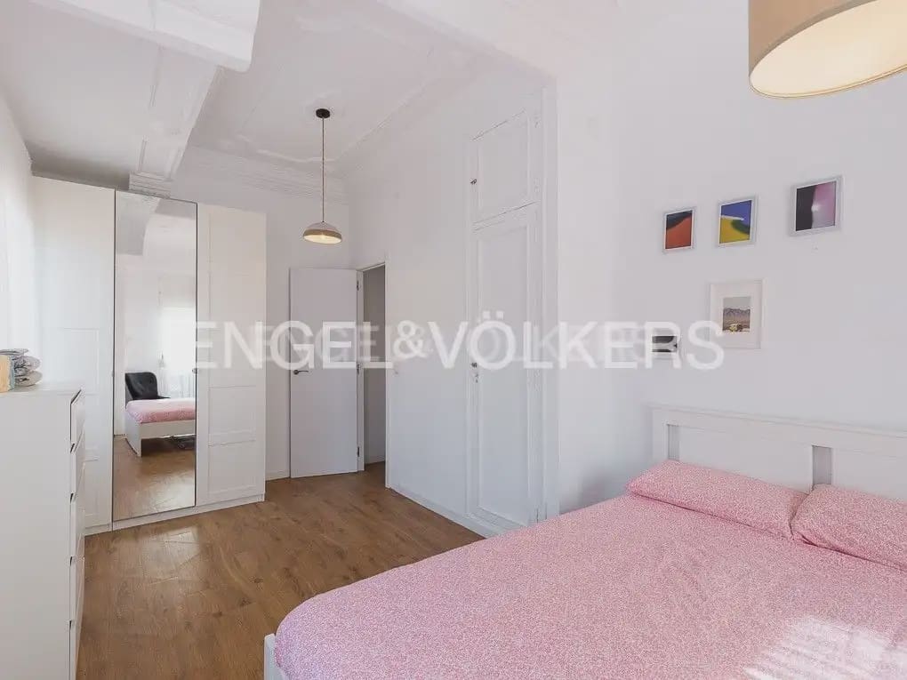 Appartement de 2 chambres à louer à Valence ville - 1 600 € (Ref: 9898022)