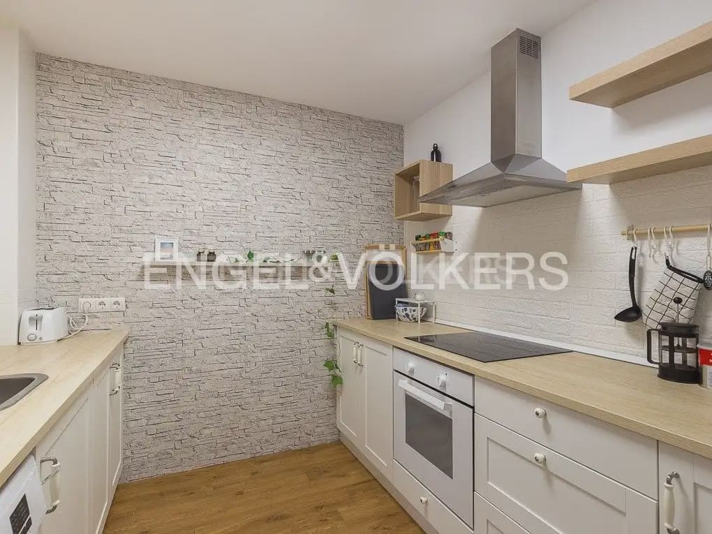 Appartement de 2 chambres à louer à Valence ville - 1 600 € (Ref: 9898022)