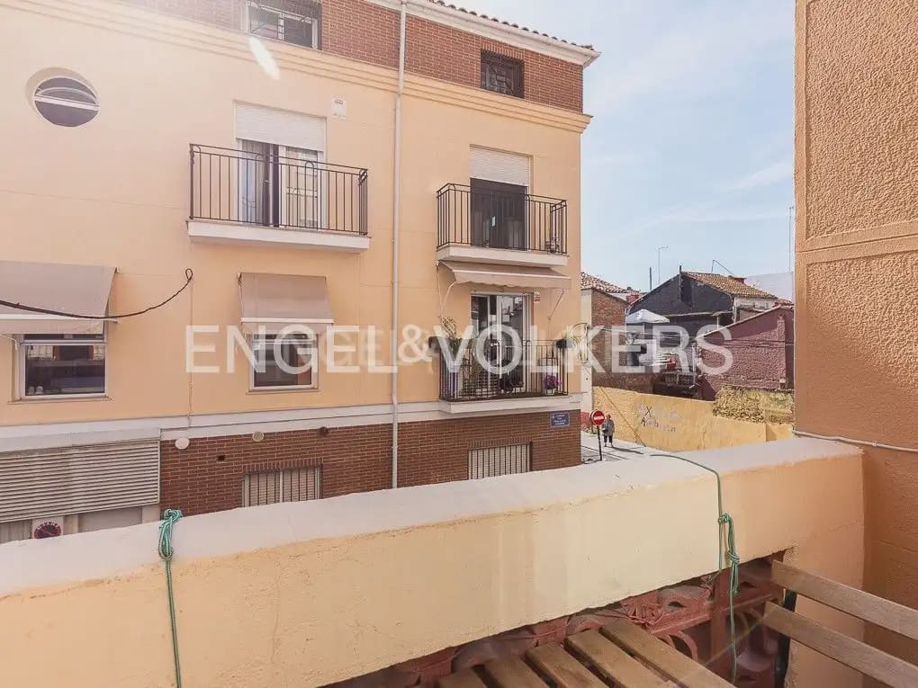 Appartement de 2 chambres à louer à Valence ville - 1 600 € (Ref: 9898022)