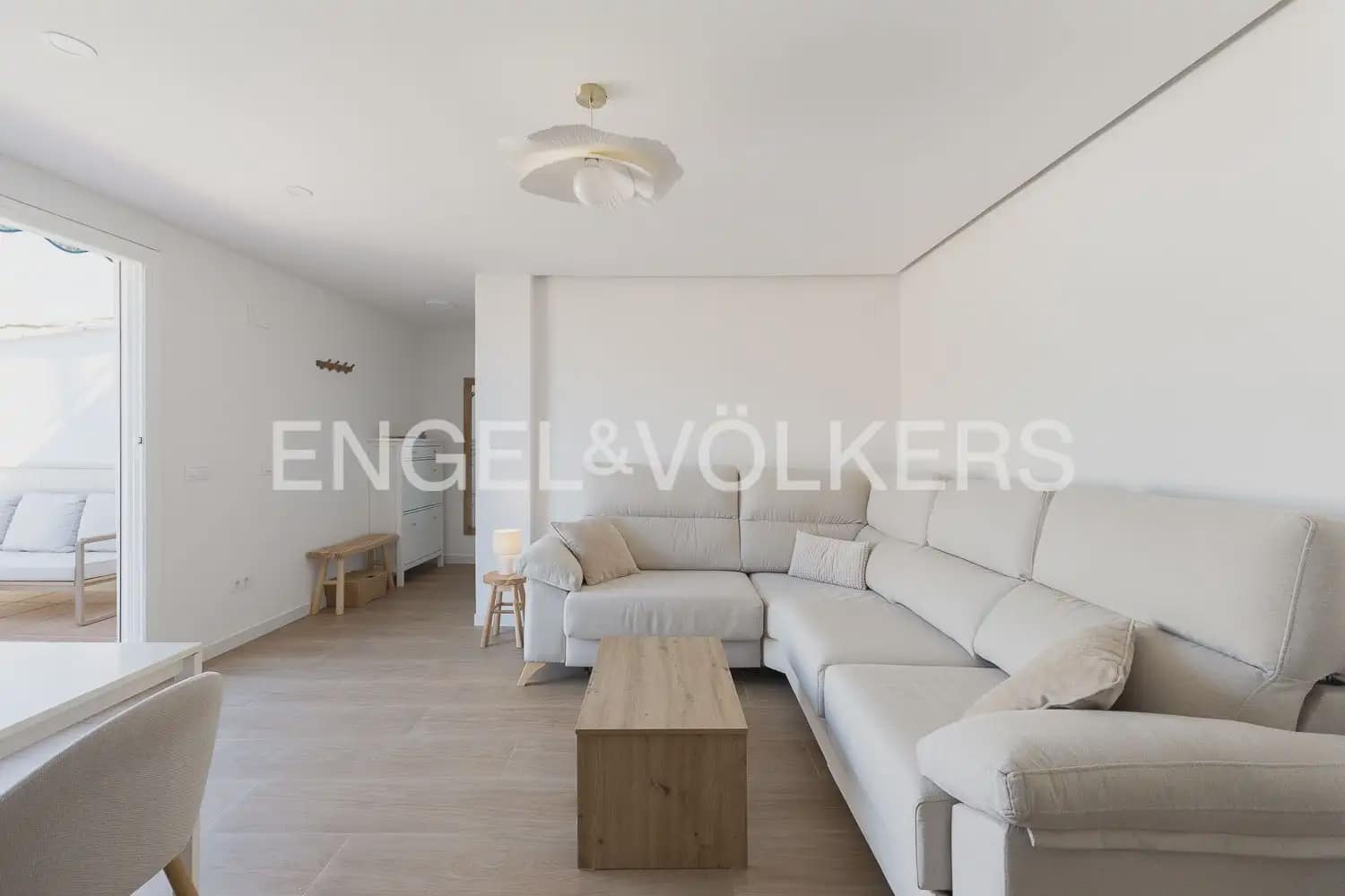 3 quarto Penthouse para arrendar em Puig - 1 400 € (Ref: 9898023)