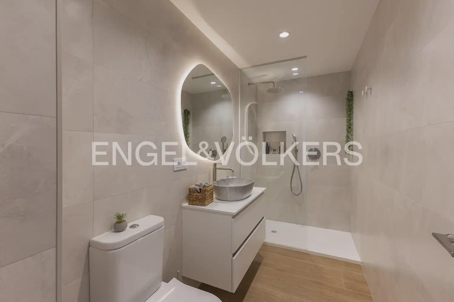 3 quarto Penthouse para arrendar em Puig - 1 400 € (Ref: 9898023)