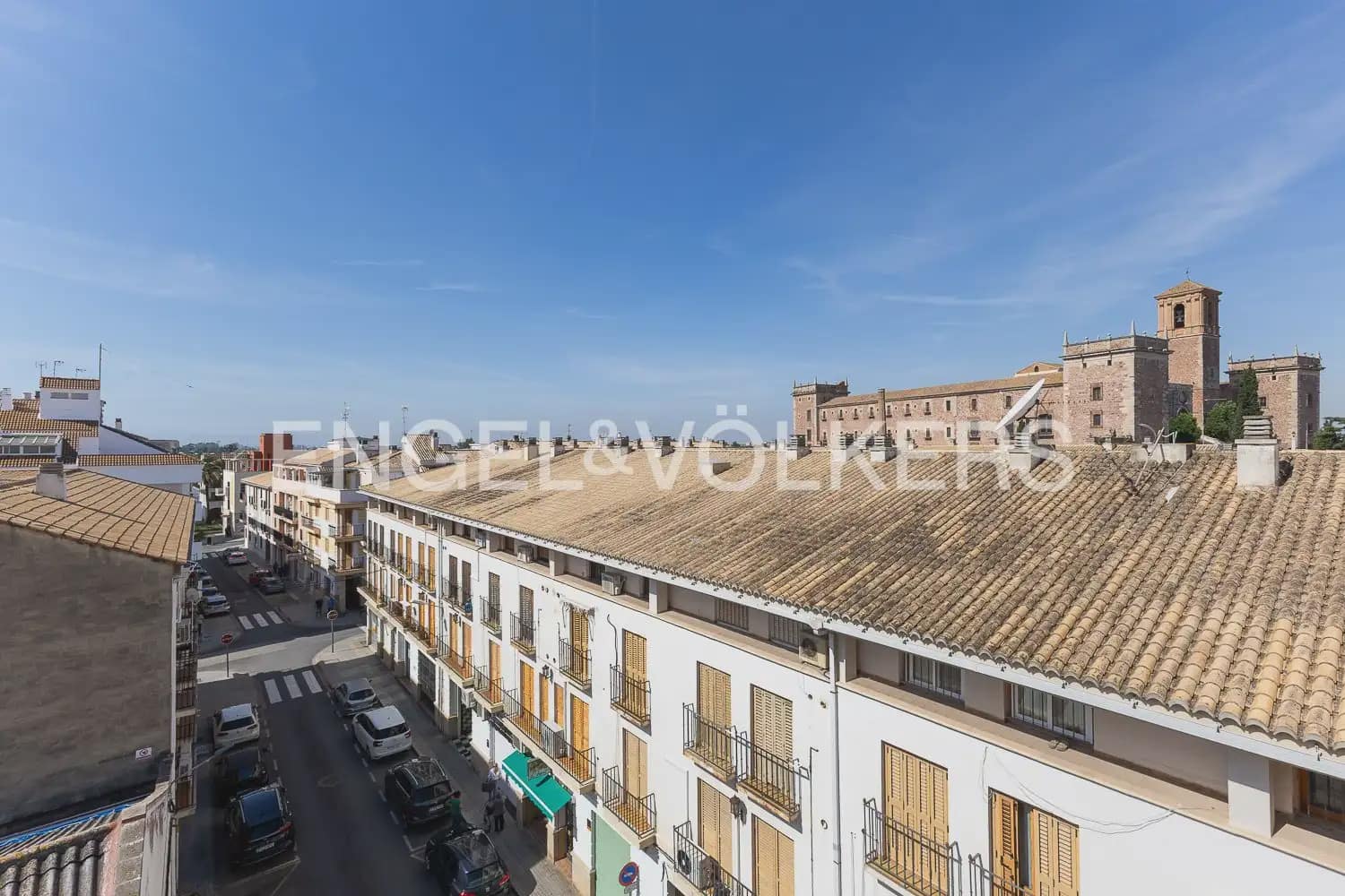 3 quarto Penthouse para arrendar em Puig - 1 400 € (Ref: 9898023)